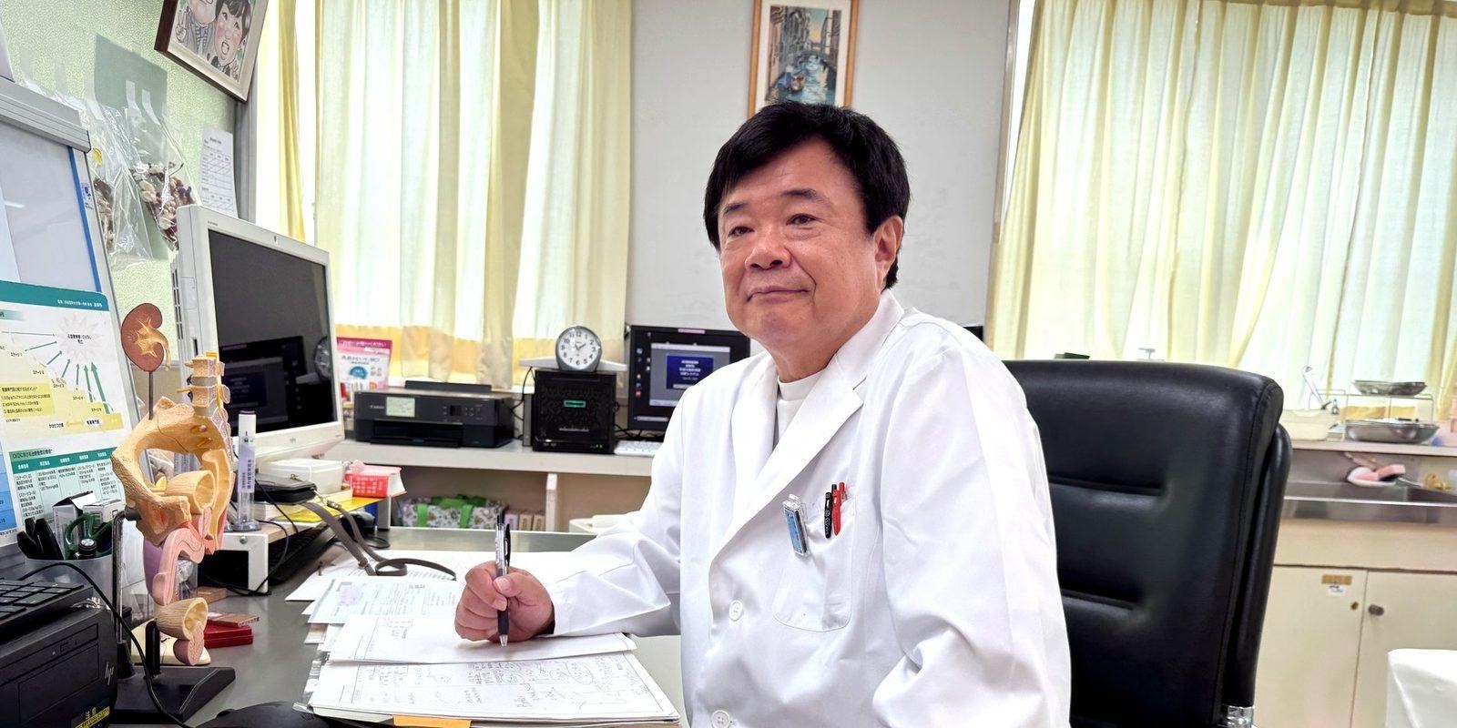 院長の診察の様子